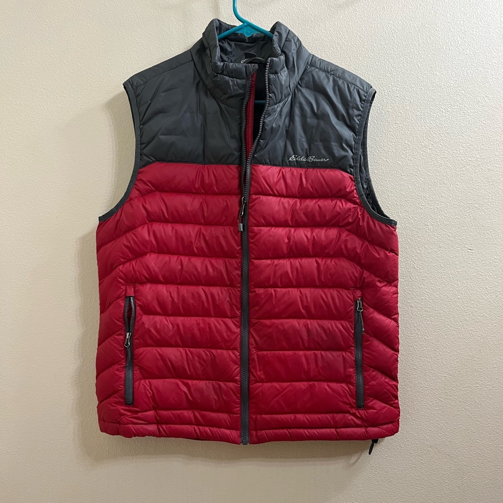 Men’s Eddie Bauer Down vest